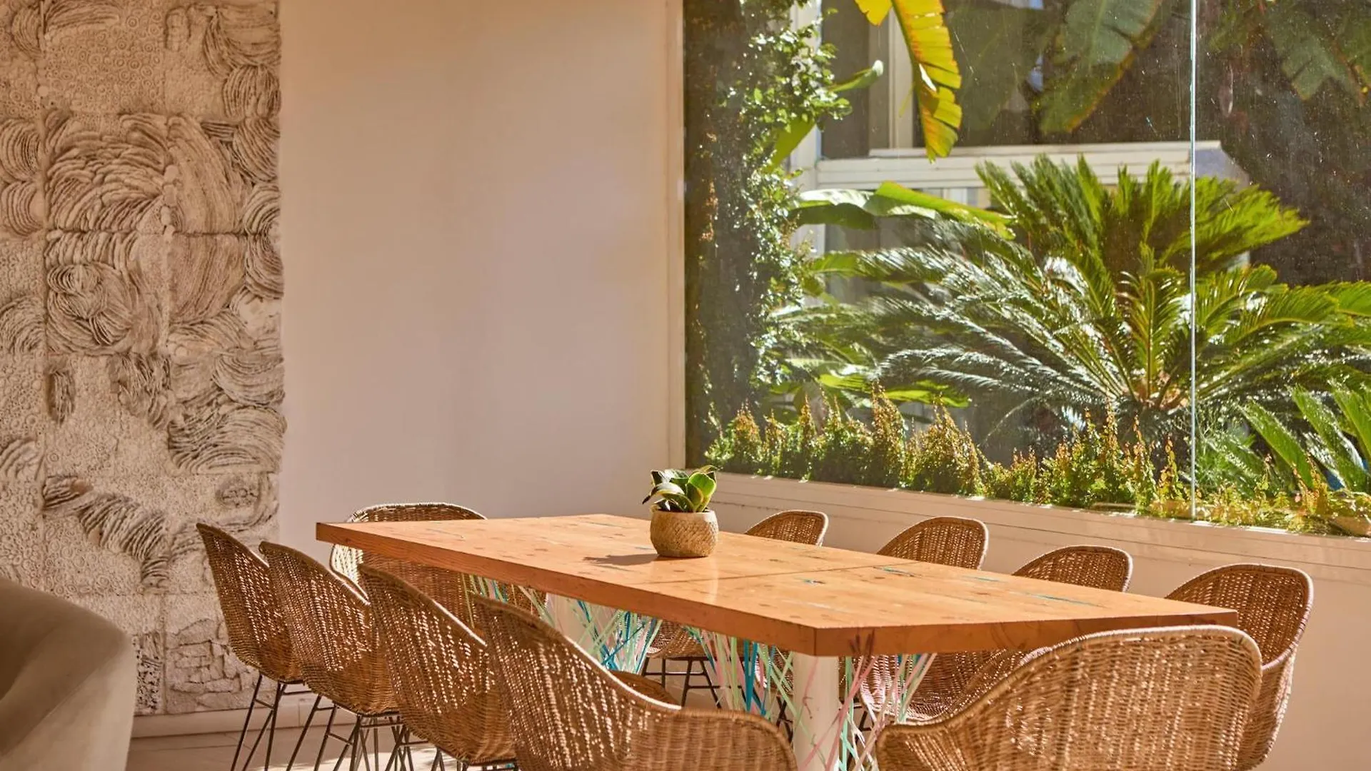Zafiro Palmanova Aparthotel Spain