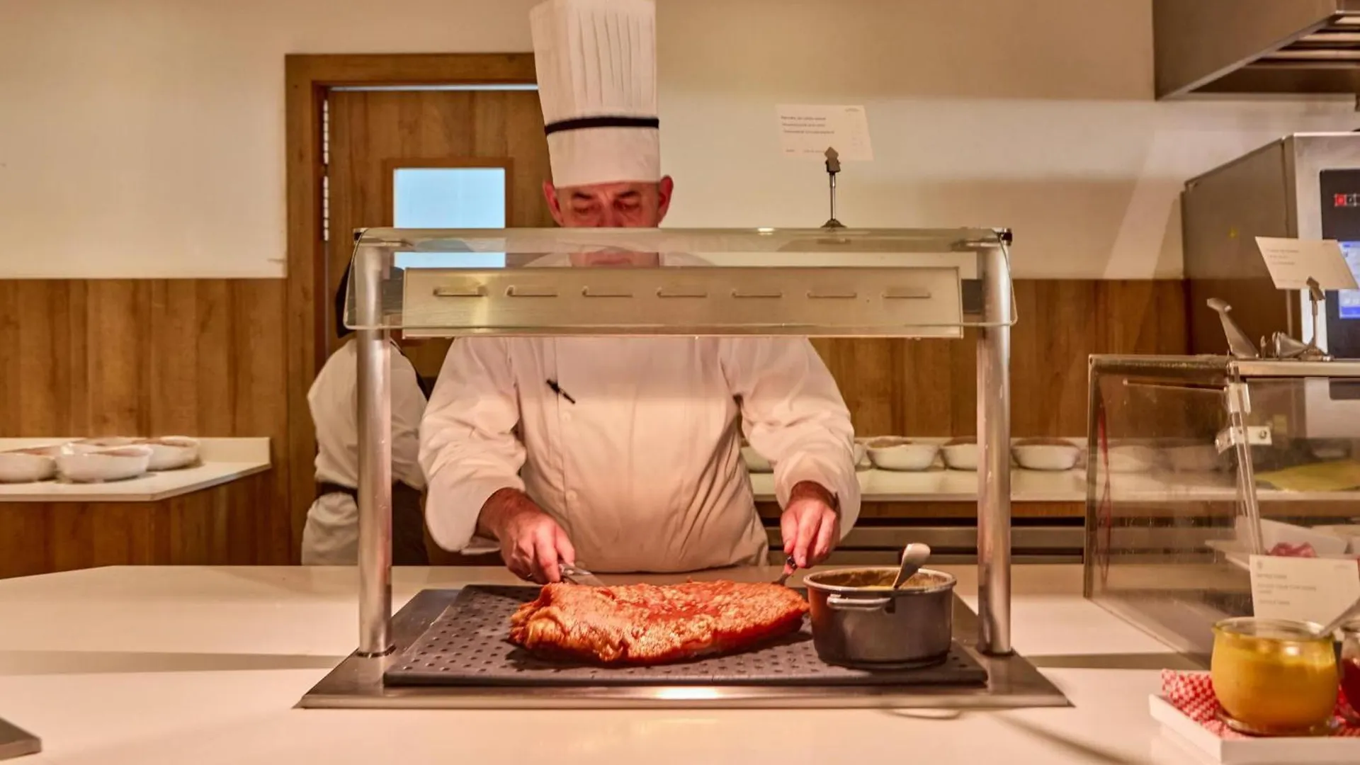 Zafiro Palmanova Aparthotel